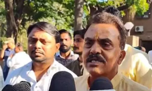 मराठा आरक्षण को लेकर सरकार चिंतित, मनोज जरांगे को मुंबई आने की जरूरत नहीं : संजय निरुपम मराठा आरक्षण को लेकर सरकार चिंतित, मनोज जरांगे को मुंबई आने की जरूरत नहीं : संजय निरुपम
