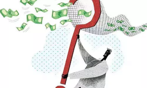 Kerala: केरल भर में धर्मार्थ संगठनों में भी गिरावट Kerala: केरल भर में धर्मार्थ संगठनों में भी गिरावट