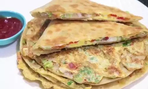 Mughlai Paratha: सर्दियों का मजा लेना है तो ऐसे बनाएं मुगलई पराठा