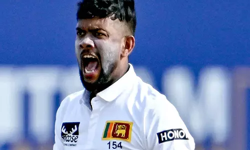 SriLanka ने ऑस्ट्रेलिया के खिलाफ दूसरे गॉल टेस्ट के लिए स्पिनर रमेश मेंडिस को टीम में शामिल किया SriLanka ने ऑस्ट्रेलिया के खिलाफ दूसरे गॉल टेस्ट के लिए स्पिनर रमेश मेंडिस को टीम में शामिल किया