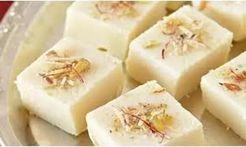 Recipe: पनीर बर्फी बनाने की रेसिपी Recipe: पनीर बर्फी बनाने की रेसिपी