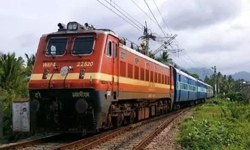 Andhra: रेलवे बोर्ड ने वाल्टेयर डिवीजन को विशाखापत्तनम डिवीजन के रूप में बरकरार रखा