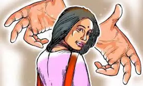 Muzaffarnagar: युवक ने युवती से सरेराह छेड़खानी व गाली गलौच की, पुलिस ने दबोचा