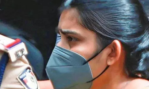 Kerala हाईकोर्ट आज मृत्युदंड के खिलाफ ग्रीष्मा की याचिका पर सुनवाई Kerala हाईकोर्ट आज मृत्युदंड के खिलाफ ग्रीष्मा की याचिका पर सुनवाई