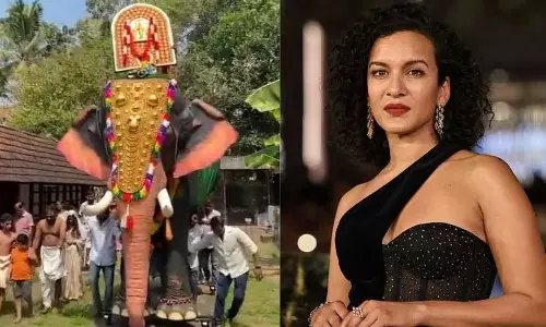 Kerala के मंदिर को यांत्रिक हाथी भेंट किया Kerala के मंदिर को यांत्रिक हाथी भेंट किया