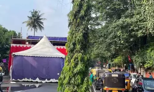 Kerala डीजीपी ने हाईकोर्ट से माफी मांगी, सख्त कार्रवाई Kerala डीजीपी ने हाईकोर्ट से माफी मांगी, सख्त कार्रवाई