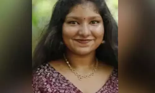 Karnataka में महिला छात्रावास में नर्सिंग छात्रा ने आत्महत्या कर ली Karnataka में महिला छात्रावास में नर्सिंग छात्रा ने आत्महत्या कर ली