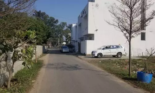आयकर विभाग ने Chandigarh के कपूरथला में राणा गुरजीत सिंह के ठिकानों पर छापेमारी की आयकर विभाग ने Chandigarh के कपूरथला में राणा गुरजीत सिंह के ठिकानों पर छापेमारी की