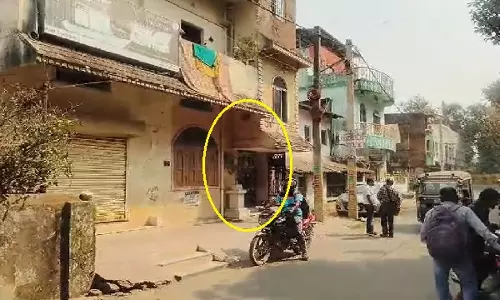 Bargarh में रहस्यमयी हालत में महिला की मौत, भतीजे पर शक Bargarh में रहस्यमयी हालत में महिला की मौत, भतीजे पर शक