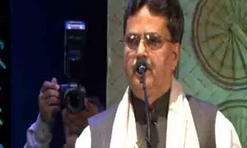 CM साहा ने अगरतला में राज्य स्तरीय शिक्षण अधिगम सामग्री प्रदर्शनी का किया उद्घाटन CM साहा ने अगरतला में राज्य स्तरीय शिक्षण अधिगम सामग्री प्रदर्शनी का किया उद्घाटन