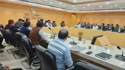 Sant Kabir Nagar: जिलाधिकारी तंवर की अध्यक्षता में जिला सड़क सुरक्षा समिति की बैठक आयोजित हुई