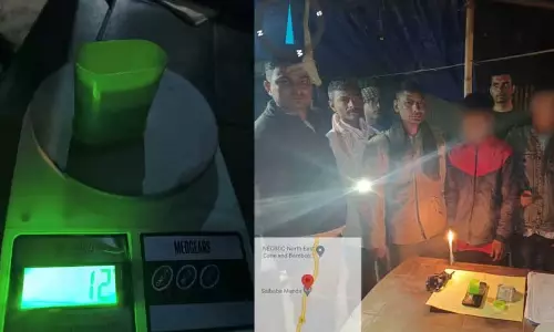 Assam : सोनापुर में मादक पदार्थ जब्त, दो संदिग्धों के पास से हेरोइन बरामद Assam : सोनापुर में मादक पदार्थ जब्त, दो संदिग्धों के पास से हेरोइन बरामद