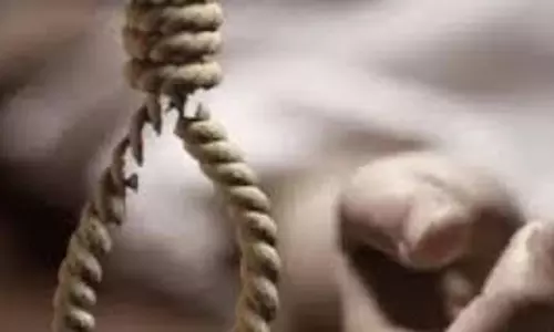 Kanpur: प्राइवेट कर्मी ने फांसी लगाकर दी जान,दहेज प्रताड़ना की दर्ज कराई रिपोर्ट