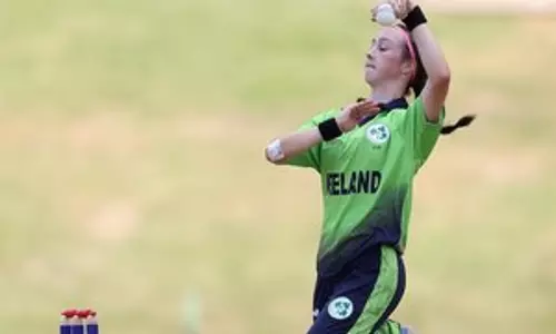 Ireland की एमी मैगुएर को अंतरराष्ट्रीय क्रिकेट में गेंदबाजी करने से निलंबित किया गया