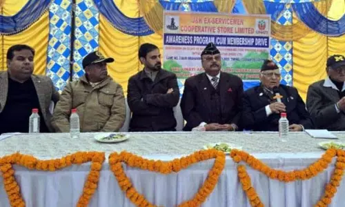 Jammu: भूतपूर्व सैनिक सहकारी स्टोर ने सदस्यता अभियान चलाया
