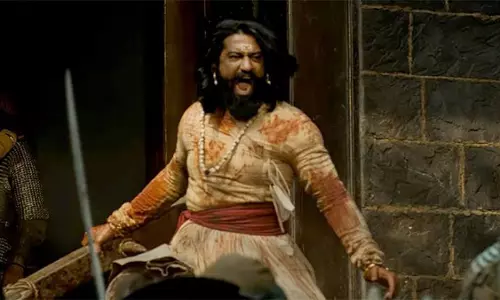 Chhava टॉर्चर सीन की शूटिंग के बाद विक्की कौशल का हाथ सुन्न हो गया Chhava टॉर्चर सीन की शूटिंग के बाद विक्की कौशल का हाथ सुन्न हो गया