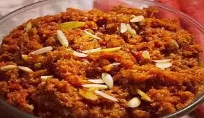 Carrot Halwa इस सिंपल तरीके से करें घर पर तैयार