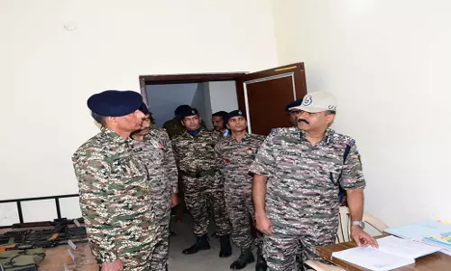 सीआरपीएफ महानिदेशक ने जम्मू क्षेत्र में परिचालन तैयारियों की समीक्षा की