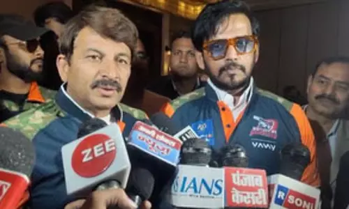 दिल्ली में सेलिब्रिटी क्रिकेट लीग 2025 के लिए हुआ भोजपुरी दबंग की जर्सी का अनावरण