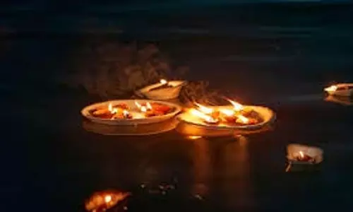 Magh Purnima 2025: माघ पूर्णिमा पर करें ये काम, पितृ दोष से मिलेगी मुक्ति Magh Purnima 2025: माघ पूर्णिमा पर करें ये काम, पितृ दोष से मिलेगी मुक्ति
