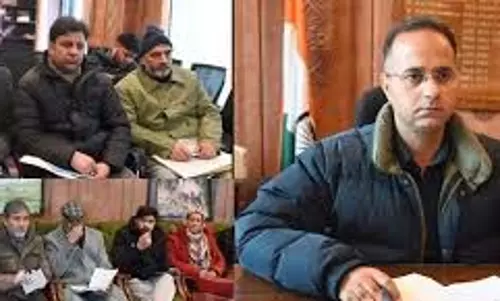 डीडीसी शोपियां ने जिले में विकास कार्यों की समीक्षा की