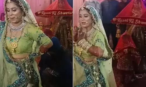 दुल्हन की एंट्री पर भाभी ने किया ऐसा डांस, जमकर वारयल हुआ VIDEO दुल्हन की एंट्री पर भाभी ने किया ऐसा डांस, जमकर वारयल हुआ VIDEO