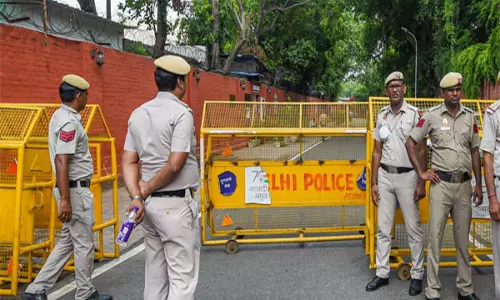 सेंट स्टीफंस कॉलेज और दिल्ली के दो स्कूलों को ईमेल से बम की धमकी मिली