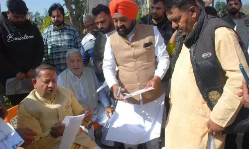 Haryana : करनाल नगर निगम चुनाव से पहले भाजपा टिकट के लिए दौड़ तेज Haryana : करनाल नगर निगम चुनाव से पहले भाजपा टिकट के लिए दौड़ तेज