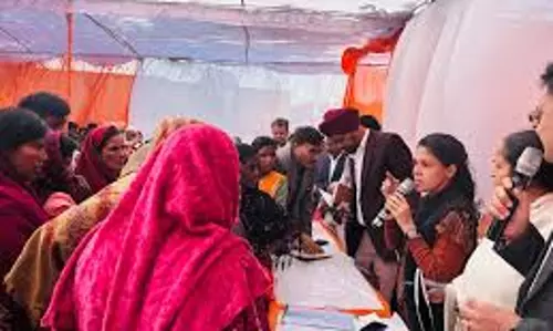 Lucknow: भिक्षावृत्ति से मुक्त बच्चों का स्कूलों में दाखिला कराने की अपील: मंडलायुक्त