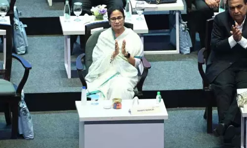 BGBS में सबसे ज्यादा निवेश प्रस्ताव, ममता बनर्जी ने कहा- बेहद खुश BGBS में सबसे ज्यादा निवेश प्रस्ताव, ममता बनर्जी ने कहा- बेहद खुश