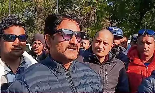 सुरक्षा जांच के लिए Bir-Billing में पैराग्लाइडिंग स्थगित