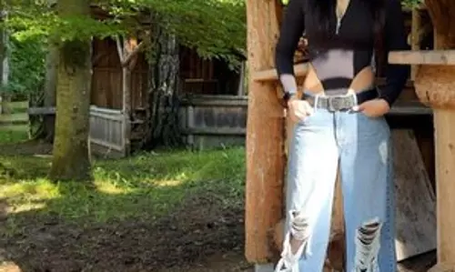 सेलिना जेटली 14 साल बाद काम के लिए Mumbai लौटीं सेलिना जेटली 14 साल बाद काम के लिए Mumbai लौटीं