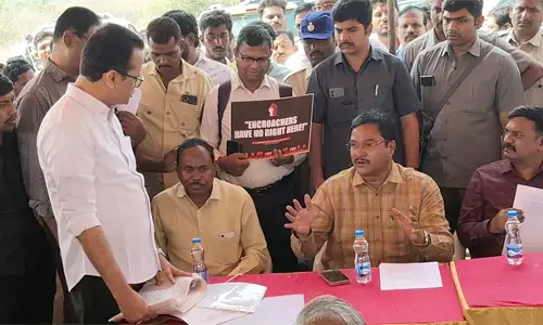 कुछ लोग दहशत फैलाने की कोशिश कर रहे हैं: Hydra Commissioner