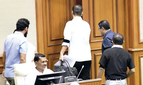 Goa विधानसभा में विपक्ष का वॉकआउट विरोध प्रदर्शनों के बीच फूट को उजागर