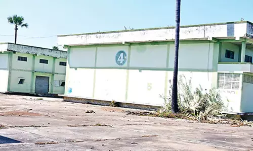 Telangana: किसानों द्वारा लाए कपास को उस फसल के मौसम के दौरान खरीदा गया