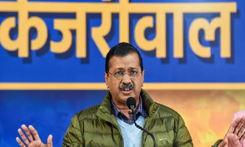 Kejriwal ने चुनाव आयोग पर दिल्ली विधानसभा क्षेत्रों का बूथवार डेटा अपलोड न करने का लगाया आरोप