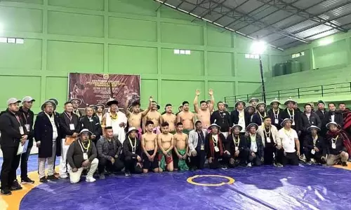 Nagaland : ऑटो टेवो दक्षिणी अंगामी द्वितीय ओपन नागा कुश्ती चैंपियनशिप का चैंपियन बना Nagaland : ऑटो टेवो दक्षिणी अंगामी द्वितीय ओपन नागा कुश्ती चैंपियनशिप का चैंपियन बना
