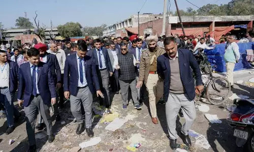 Chandigarh: राज्यपाल ने प्रमुख स्थलों का निरीक्षण किया