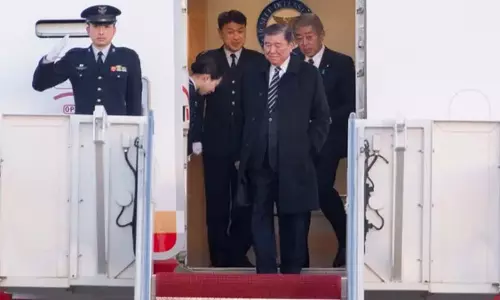 Japan के इशिबा ने ट्रम्प के साथ संबंध बनाने के लिए वाशिंगटन की यात्रा की