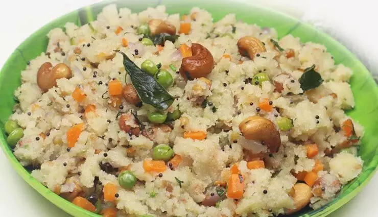 Rava Upma: नाश्ते में लें पौष्टिक और स्वादिष्ट डिश