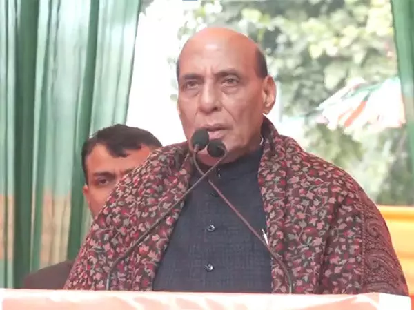 Rajnath Singh ने पार्टी कार्यकर्ताओं को बधाई दी