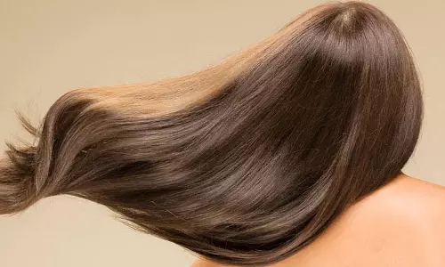 Hair Care: भिंडी के पानी से पाएं घुंघराले बालों से छुटकारा Hair Care: भिंडी के पानी से पाएं घुंघराले बालों से छुटकारा