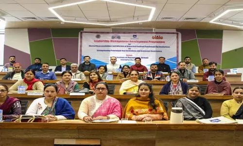 Himachal:आईआईएम-सिरमौर ने पंचायती राज संस्थाओं को मजबूत करने के लिए नेतृत्व कार्यक्रम आयोजित किया