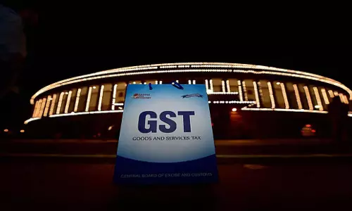 Kerala: कम जीएसटी वृद्धि के बीच केरल बजट की राजस्व योजनाओं की जांच की जा रही Kerala: कम जीएसटी वृद्धि के बीच केरल बजट की राजस्व योजनाओं की जांच की जा रही