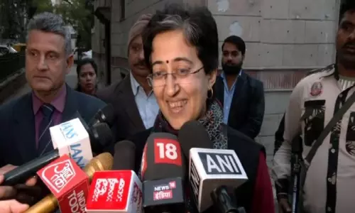 केजरीवाल भारी बहुमत के साथ चौथी बार दिल्ली के सीएम बनेंगे: Atishi केजरीवाल भारी बहुमत के साथ चौथी बार दिल्ली के सीएम बनेंगे: Atishi