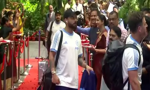 इंग्लैंड के खिलाफ दूसरे वनडे से पहले टीम इंडिया Bhubaneswar के होटल में पहुंची