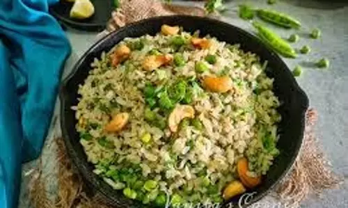 Recipe: नाश्ते में ट्राई करें बनारस की मशहूर चूड़ा मटर