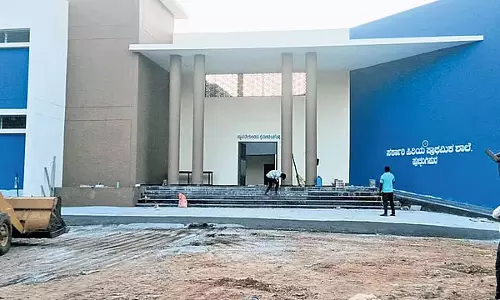 Karnataka: मंत्री मधु बंगरप्पा 25,000 शिक्षक पदों को भरने पर विचार कर रहे
