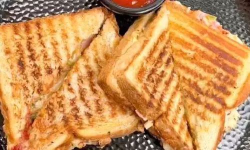 Sandwich Recipe: नाश्ते के लिए परफेक्ट हैं ये सैंडविच