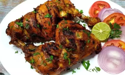 Grilled Tandoori Chicken Recipe: वजन कम करने के लिए रात में ग्रिल्ड तंदूरी चिकन खाएं Grilled Tandoori Chicken Recipe: वजन कम करने के लिए रात में ग्रिल्ड तंदूरी चिकन खाएं